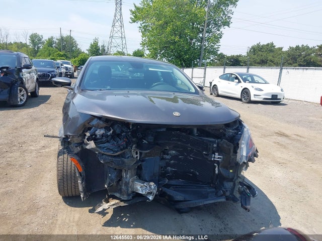 1C3CCCFB6FN755524 Chrysler 200 LX