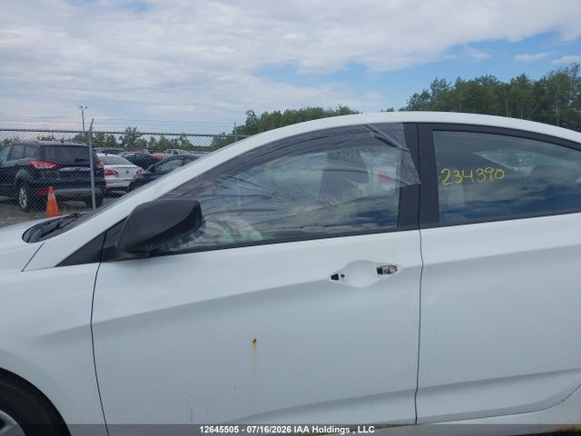 12645505 :رقم المزاد ، KMHCT4AE4DU297242 vin ، 2013 Hyundai Accent Gls/gs مزاد بيع