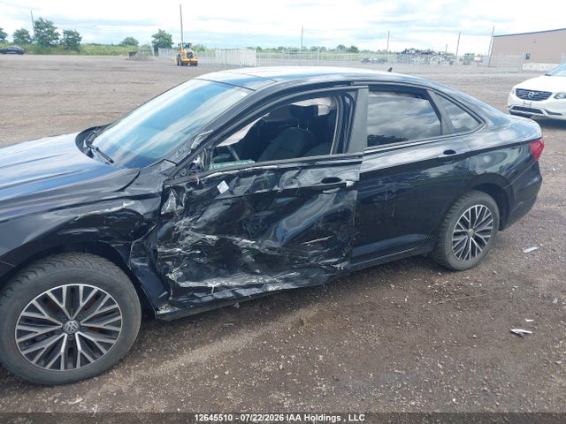 3VWE57BU8MM014325 Volkswagen Jetta Highline