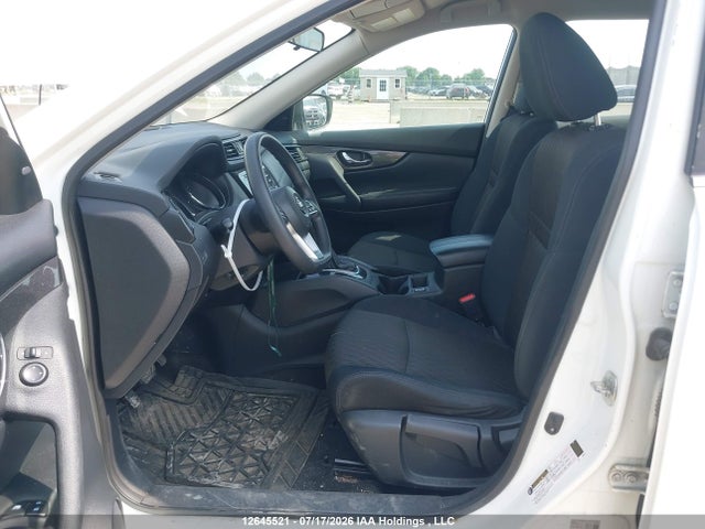 2017 Nissan Rogue S/sv მანქანა იყიდება აუქციონზე, vin: 5N1AT2MT4HC840445, აუქციონის ნომერი: 12645521