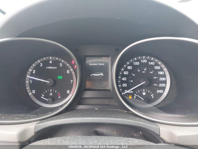 KM8SMDHF9JU275451 Hyundai Santa Fe Se