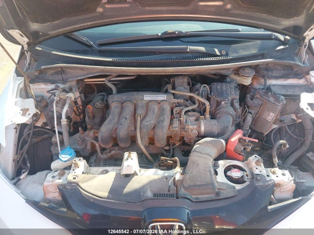 Honda Fit 2016 3HGGK5H58GM104265 Image 10