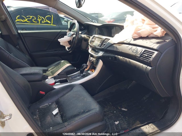 Honda Accord Touring 2014 1HGCR2F92EA804047 Image 5