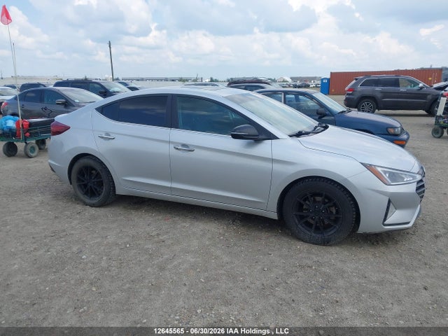 Продажа на аукционе авто 2019 Hyundai Elantra Luxury, vin: KMHD84LF3KU748816, номер лота: 12645565