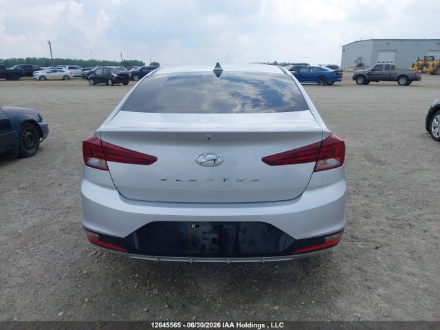 Продажа на аукционе авто 2019 Hyundai Elantra Luxury, vin: KMHD84LF3KU748816, номер лота: 12645565