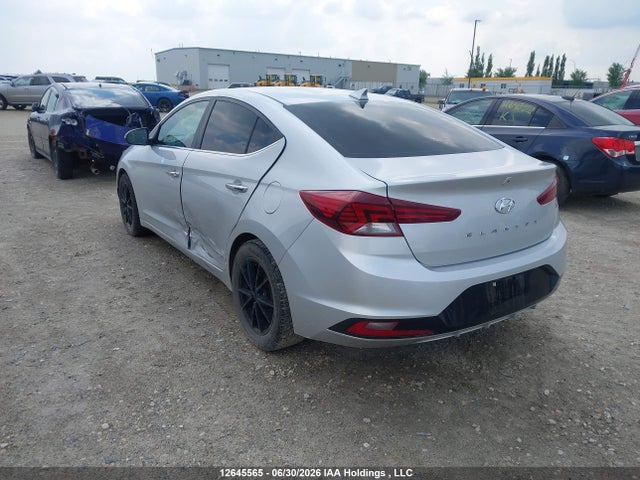 Продажа на аукционе авто 2019 Hyundai Elantra Luxury, vin: KMHD84LF3KU748816, номер лота: 12645565