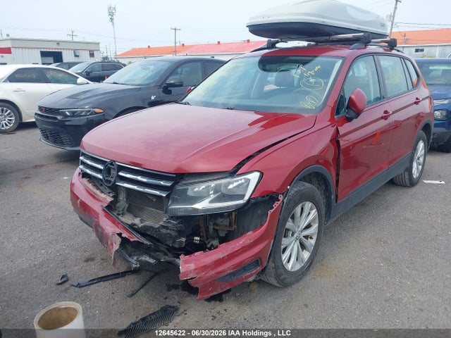 3VV0B7AX4JM077856 Volkswagen TIGUAN S