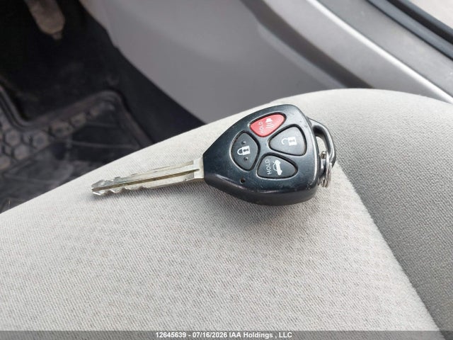 2012 Toyota Corolla Ce მანქანა იყიდება აუქციონზე, vin: 2T1BU4EE0CC763526, აუქციონის ნომერი: 12645639