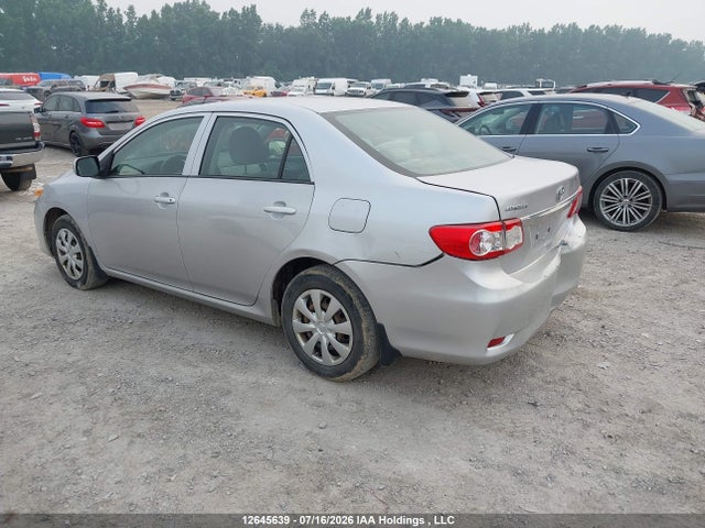 2012 Toyota Corolla Ce მანქანა იყიდება აუქციონზე, vin: 2T1BU4EE0CC763526, აუქციონის ნომერი: 12645639