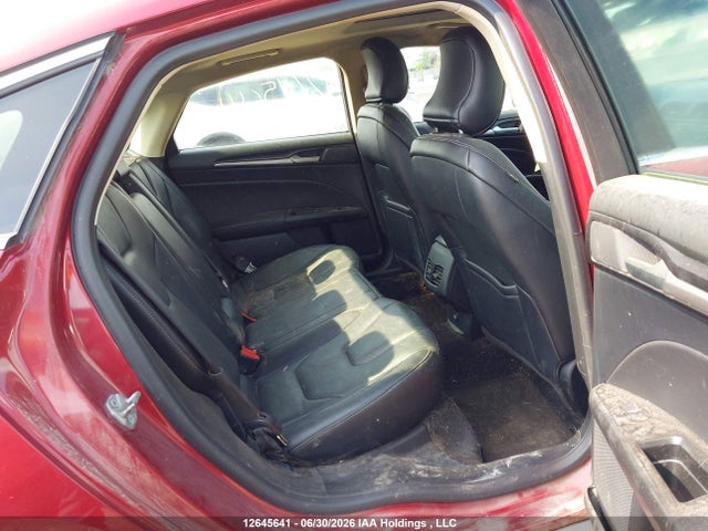 3FA6P0RU0KR211767 Ford Fusion Titanium