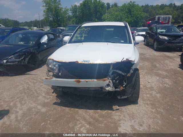 1C4NJDAB0FD151755 Jeep Compass Sport/north