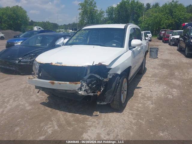 1C4NJDAB0FD151755 Jeep Compass Sport/north