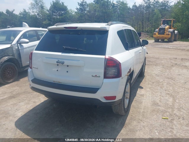 1C4NJDAB0FD151755 Jeep Compass Sport/north