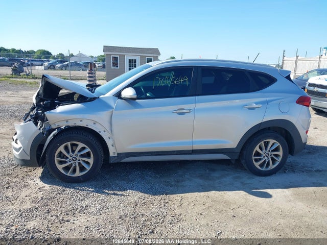 2017 Hyundai Tucson Limited/sport And Eco/se მანქანა იყიდება აუქციონზე, vin: KM8J33A46HU584791, აუქციონის ნომერი: 12645649
