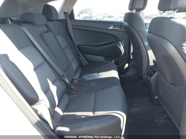 2017 Hyundai Tucson Limited/sport And Eco/se მანქანა იყიდება აუქციონზე, vin: KM8J33A46HU584791, აუქციონის ნომერი: 12645649
