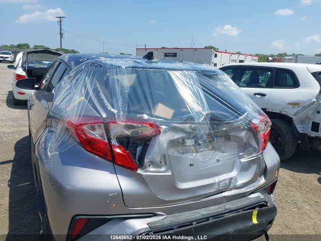 JTNKHMBX2L1067406 Toyota C-hr Xle Premium