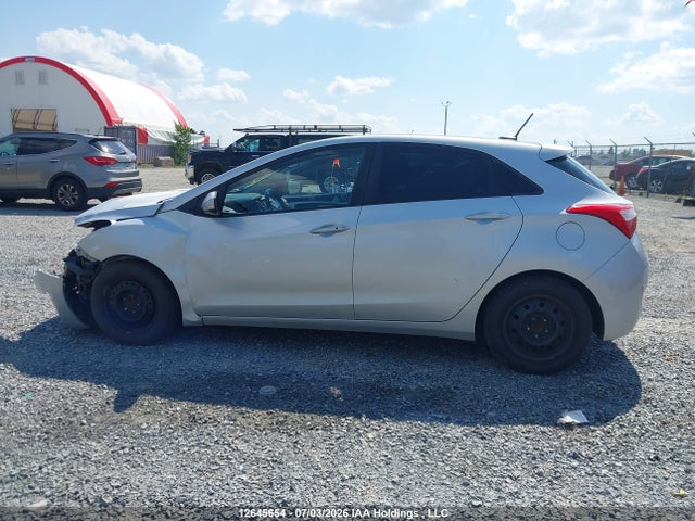 KMHD35LH0GU293887 Hyundai ELANTRA GT