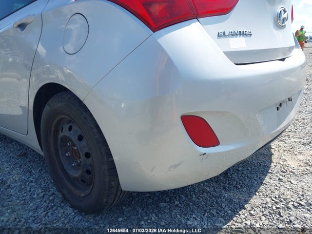KMHD35LH0GU293887 Hyundai ELANTRA GT