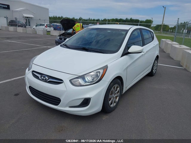 Продаж на аукціоні авто 2013 Hyundai Accent Gl, vin: KMHCT5AE7DU139273, номер лоту: 12633941