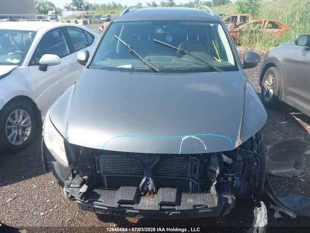 WVGJV7AX0FW534868 Volkswagen Tiguan S/se/sel/r-line