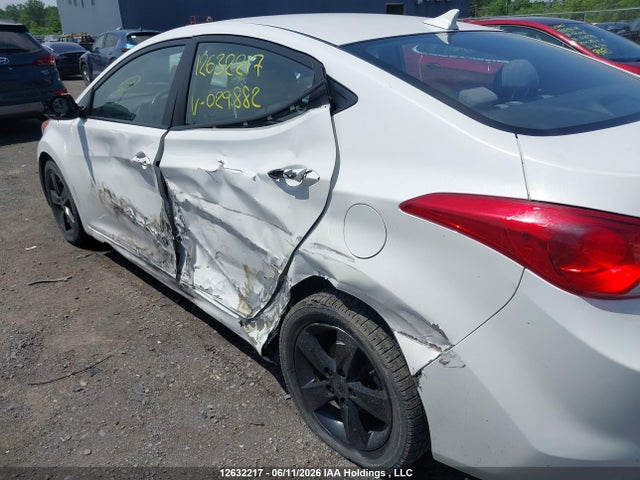 2011 Hyundai Elantra Gls მანქანა იყიდება აუქციონზე, vin: 5NPDH4AE3BH029882, აუქციონის ნომერი: 12632217