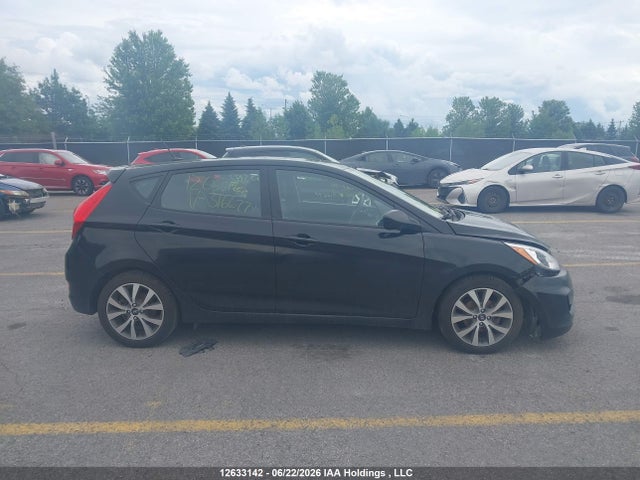 Hyundai ACCENT SE 2017 KMHCT5AEXHU316677 Image 13