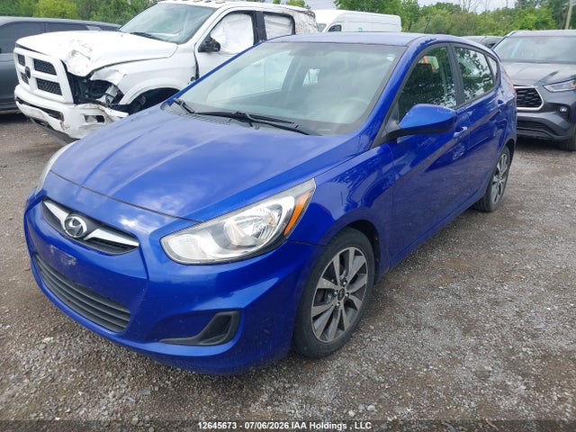 12645673 :رقم المزاد ، KMHCT5AE7DU096179 vin ، 2013 Hyundai Accent مزاد بيع