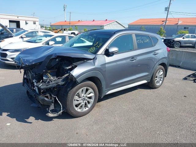 Hyundai TUCSON SE 2017 KM8J3CA49HU578631 Image 2