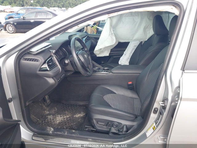 Aukcja sprzedaży 2022 Toyota Camry, vin: 4T1B21HK1NU018212, numer aukcji: 12645686