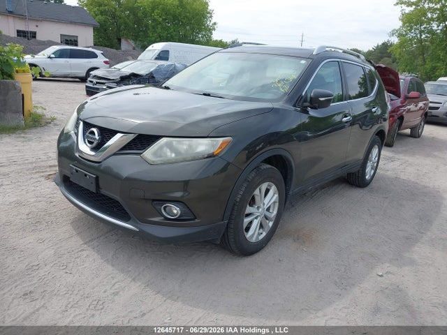 Nissan Rogue 2015 5N1AT2MVXFC827875 Image 2