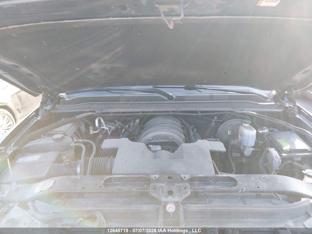 12645719 :رقم المزاد ، 1GKS2FKC3KR276222 vin ، 2019 Gmc Yukon Xl Sle مزاد بيع