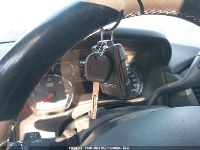 2019 Gmc Yukon Xl Sle მანქანა იყიდება აუქციონზე, vin: 1GKS2FKC3KR276222, აუქციონის ნომერი: 12645719