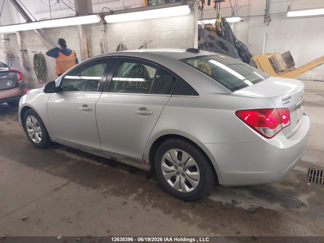 Продажа на аукционе авто 2016 Chevrolet Cruze Limited 1lt, vin: 1G1PE5SB0G7155685, номер лота: 12638396