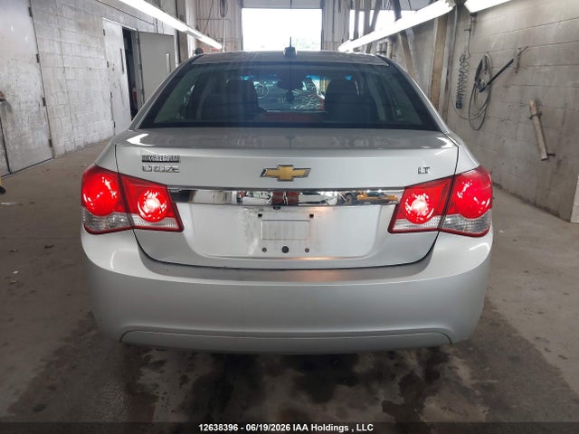 Продажа на аукционе авто 2016 Chevrolet Cruze Limited 1lt, vin: 1G1PE5SB0G7155685, номер лота: 12638396