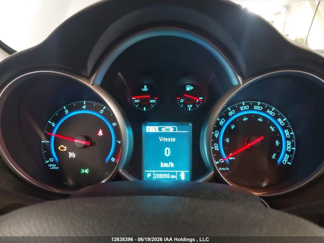 Продажа на аукционе авто 2016 Chevrolet Cruze Limited 1lt, vin: 1G1PE5SB0G7155685, номер лота: 12638396