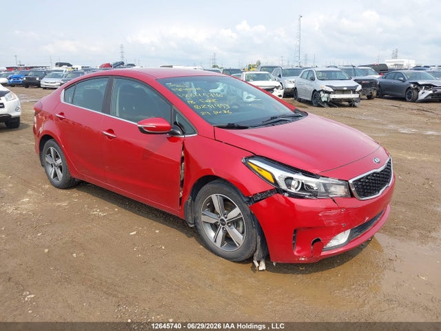 12645740 :رقم المزاد ، 3KPFL4A89JE231453 vin ، 2018 Kia Forte مزاد بيع