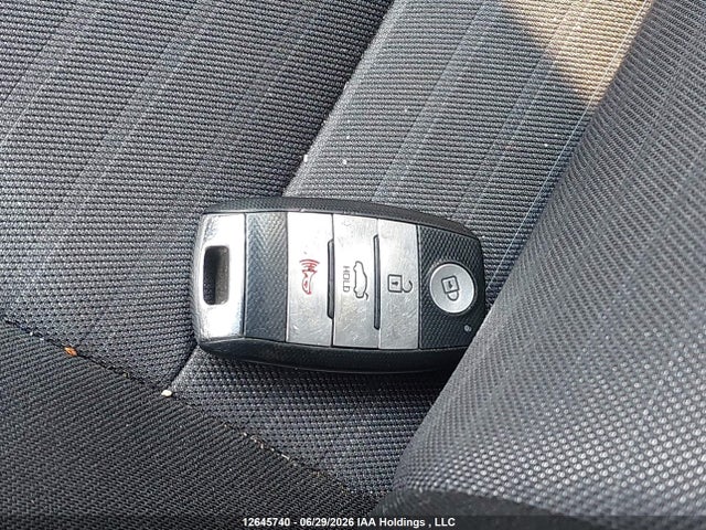 12645740 :رقم المزاد ، 3KPFL4A89JE231453 vin ، 2018 Kia Forte مزاد بيع