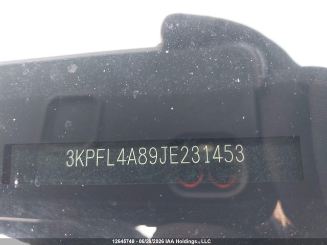 12645740 :رقم المزاد ، 3KPFL4A89JE231453 vin ، 2018 Kia Forte مزاد بيع