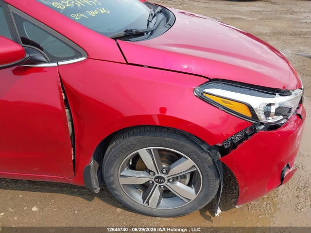 12645740 :رقم المزاد ، 3KPFL4A89JE231453 vin ، 2018 Kia Forte مزاد بيع