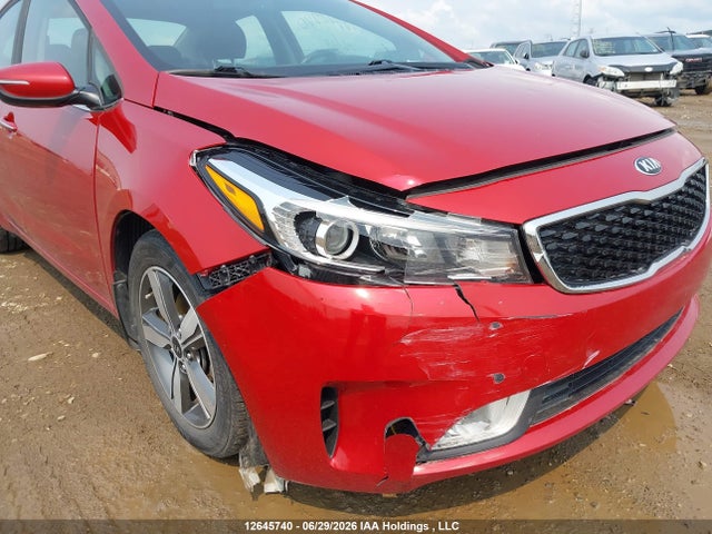 12645740 :رقم المزاد ، 3KPFL4A89JE231453 vin ، 2018 Kia Forte مزاد بيع