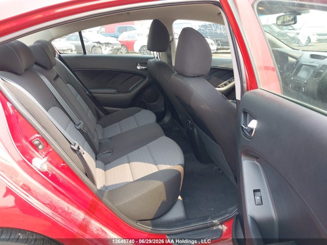 12645740 :رقم المزاد ، 3KPFL4A89JE231453 vin ، 2018 Kia Forte مزاد بيع