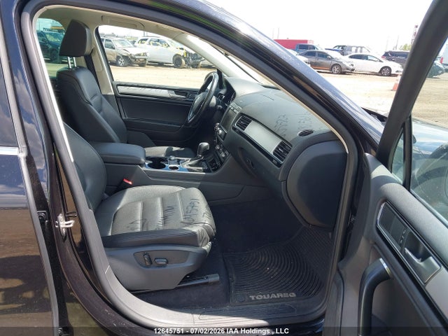 Auction sale of the 2016 Volkswagen Touareg 3.6l Comfortline/3.6l Execline/3.6l Highline/3.6l Sportline, vin: WVGEF9BP6GD005527, lot number: 12645751