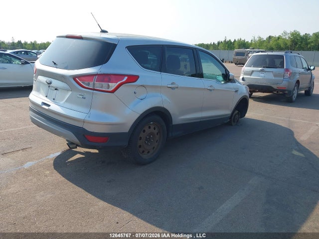 12645767 :رقم المزاد ، 1FMCU9GX3DUD58387 vin ، 2013 Ford Escape Se مزاد بيع