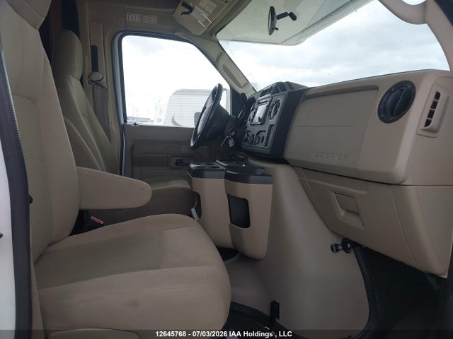 2013 Ford E-450 Cutaway მანქანა იყიდება აუქციონზე, vin: 1FDXE4FS0DDA30688, აუქციონის ნომერი: 12645768