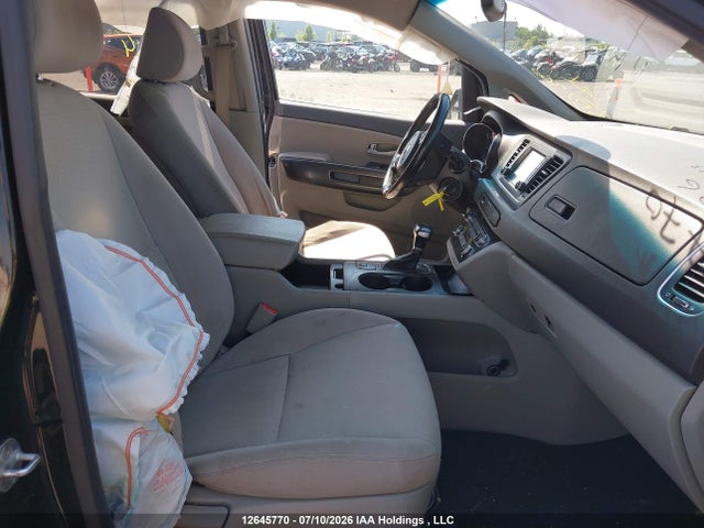 Продажа на аукционе авто 2017 Kia Sedona Lx, vin: KNDMB5C10H6257486, номер лота: 12645770