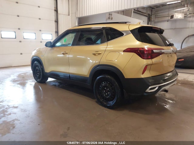 KNDERCAA5M7135184 KIA SELTOS EX