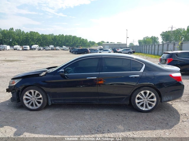 Продажа на аукционе авто 2015 Honda Accord Touring V6, vin: 1HGCR3F92FA801494, номер лота: 12645806