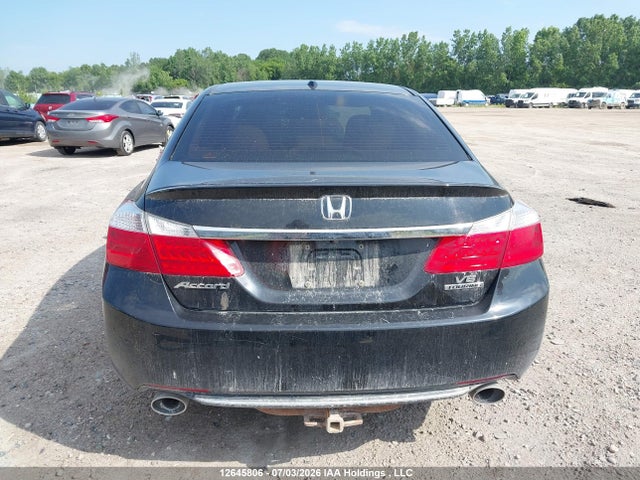 Продажа на аукционе авто 2015 Honda Accord Touring V6, vin: 1HGCR3F92FA801494, номер лота: 12645806