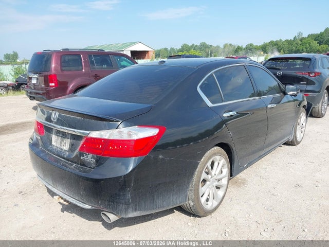 Продажа на аукционе авто 2015 Honda Accord Touring V6, vin: 1HGCR3F92FA801494, номер лота: 12645806
