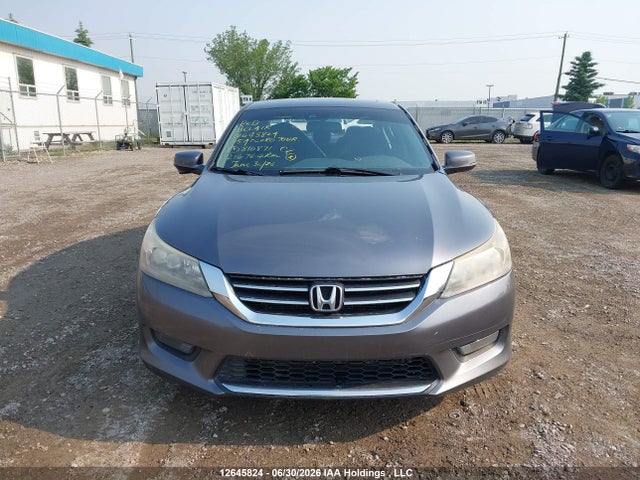 Продаж на аукціоні авто 2015 Honda Accord Touring, vin: 1HGCR2F94FA810871, номер лоту: 12645824